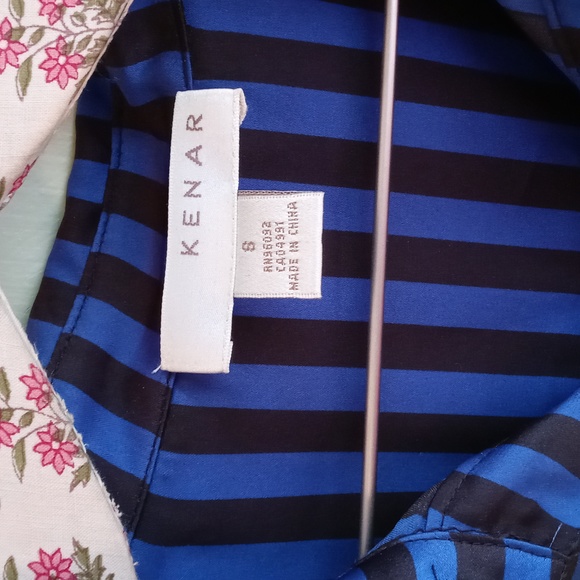 Women's Kenar S blk royal blue faux silk triple button cuff dbl pocket blouse - Picture 3 of 7